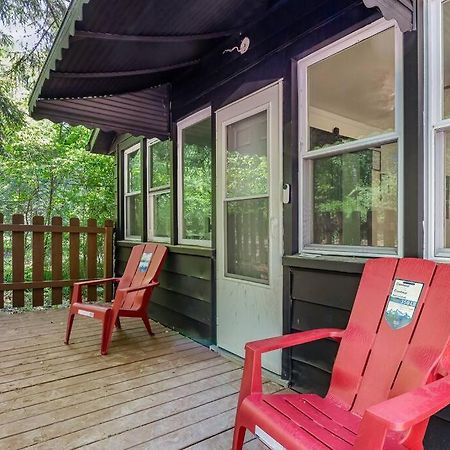 Black Cabin Getaway In Woods I Valpo Valparaiso Eksteriør billede